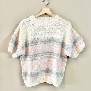 LORD ISAACS vintage white & pastel knit short sleeve top